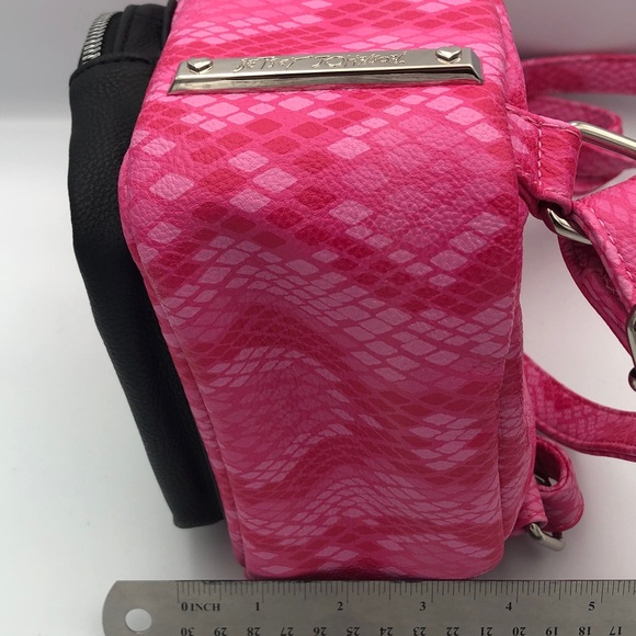 Betsey Johnson Pink and Black Cat Face Backpack - Picture 7 of 10